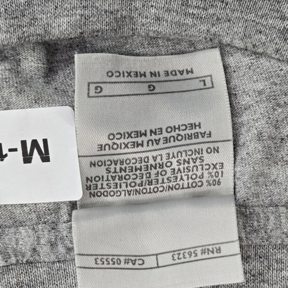 VINTAGE Nike Men Shirt L Gray Football Swoosh Logo Graphic Print Short Sleeve‎